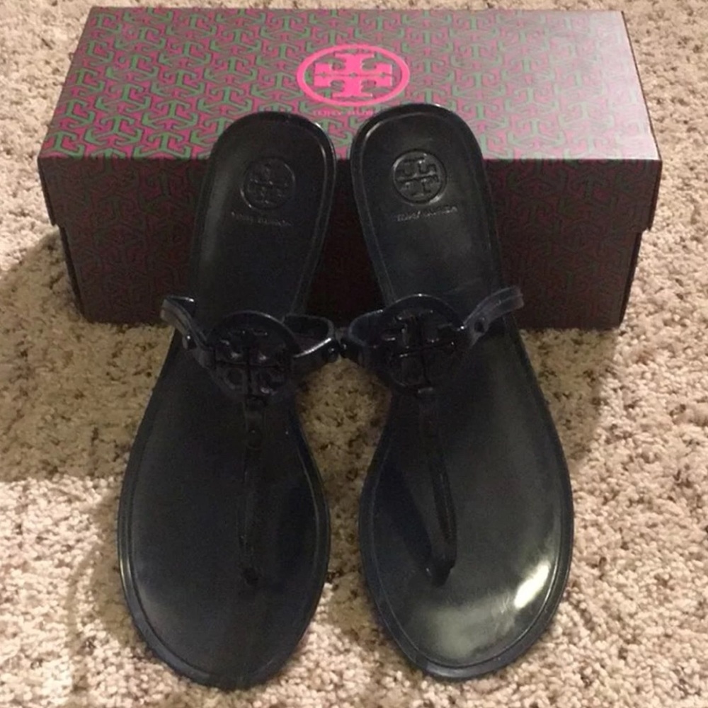 Tory Burch Jellies Size 9 Like New